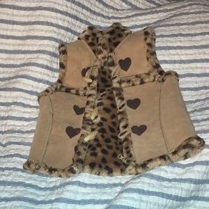 Little girls 18 months vest !!